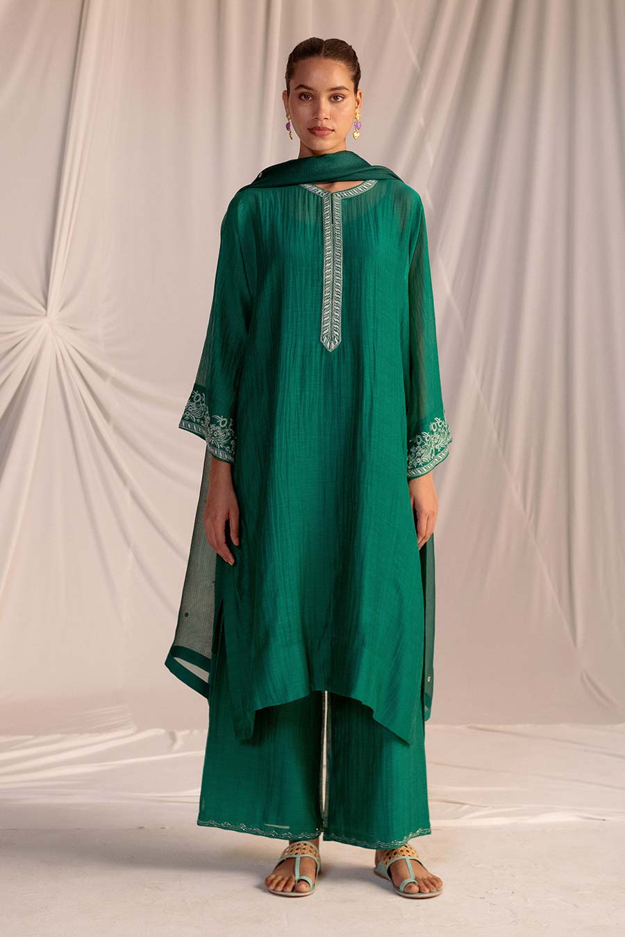 Green Embroidered Kurta & Pant Set