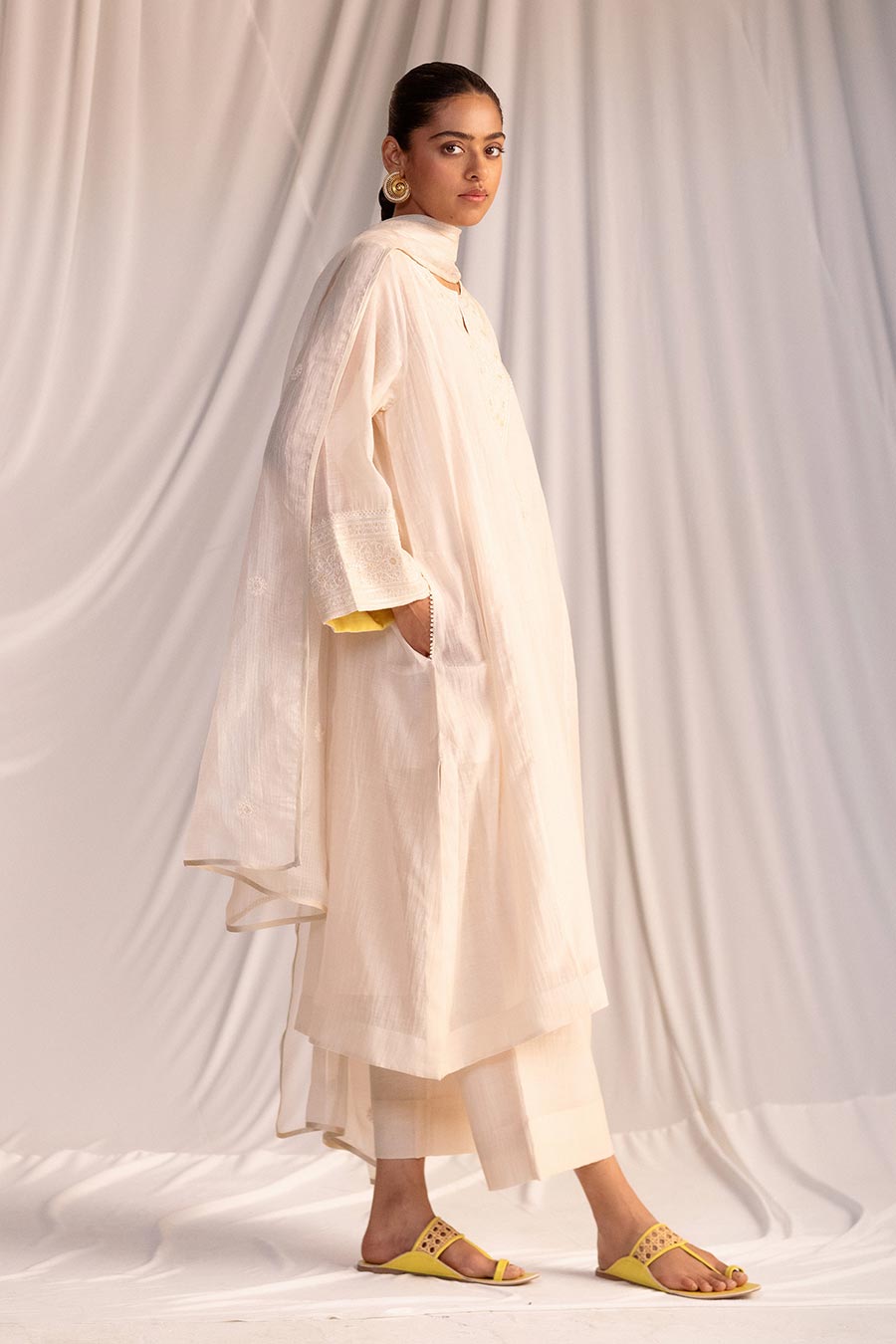 Off-White Embroidered Kurta & Pant Set