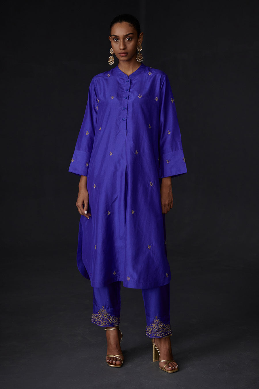 Persian Blue Embroidered Kurta & Pant Set