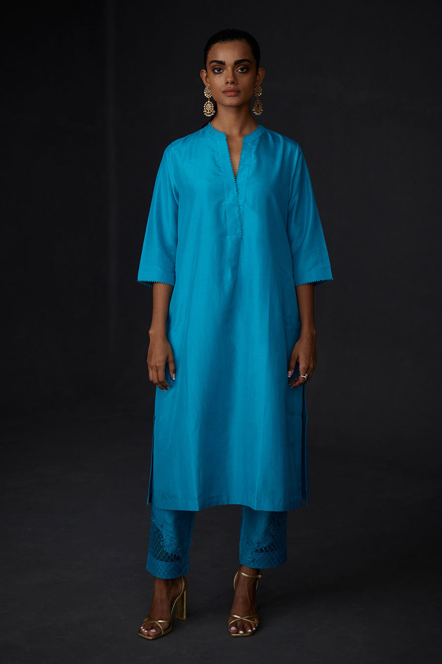 Turquoise Blue Kurta & Embroidered Pant Set