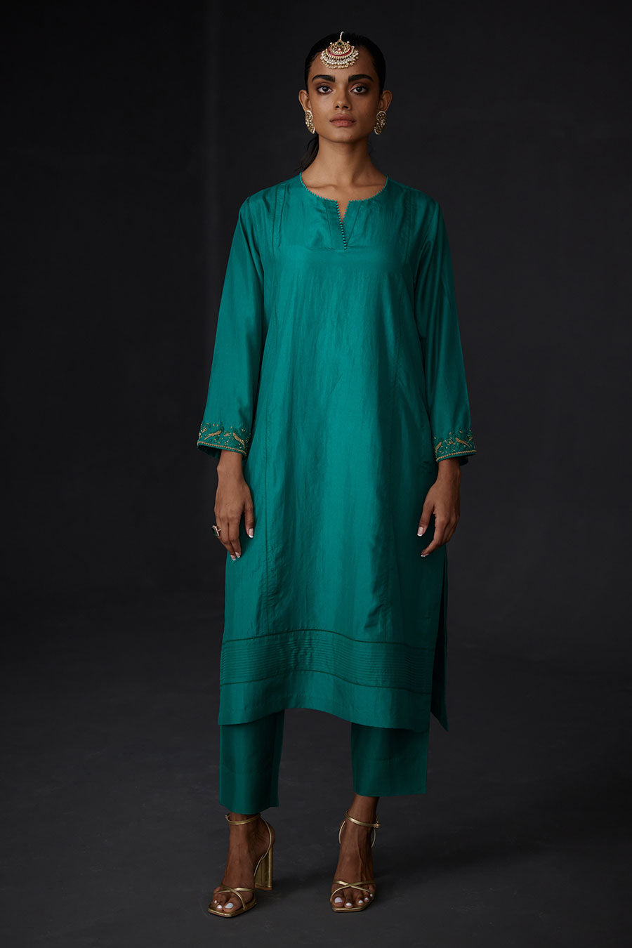 Green Embroidered Pintuck Kurta & Pant Set