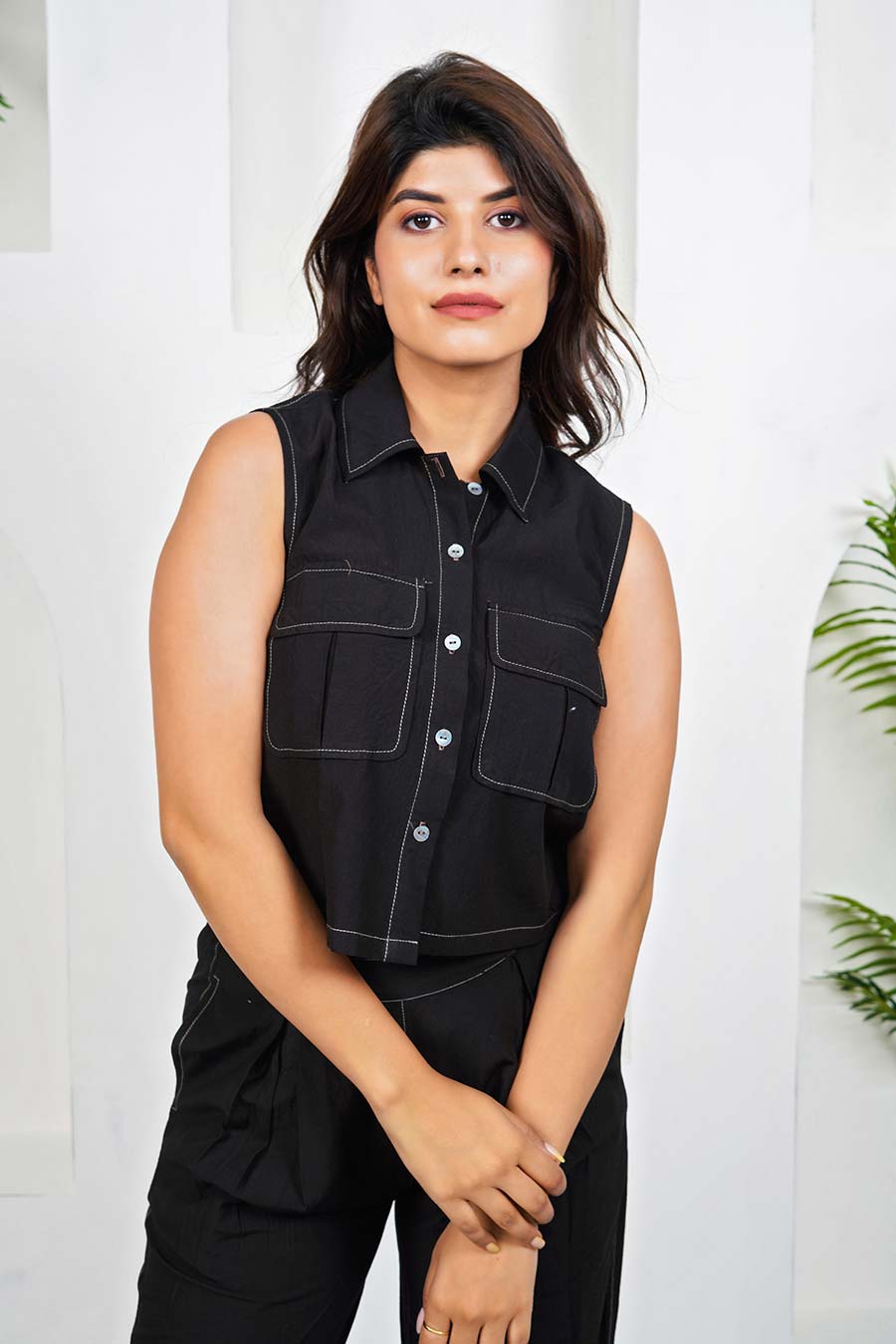 Black Boxy Crop Shirt