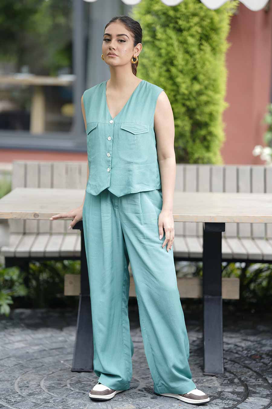 Green Sleeveless Jacket Pant Co Ord Set