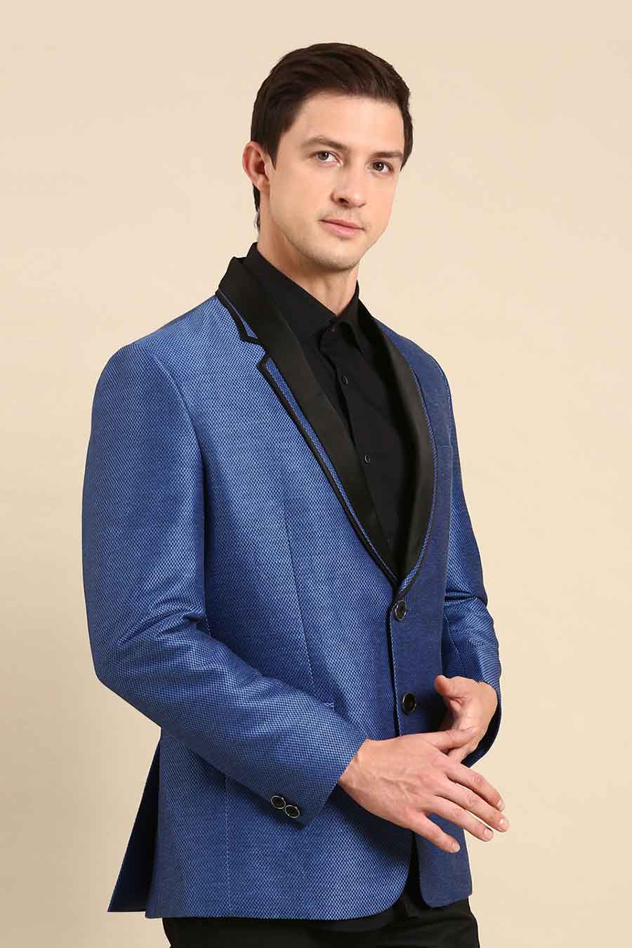 Blue Contrast Collar Blazer
