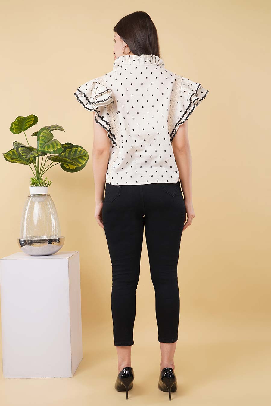 Ivory Linen Dobby Frill Shirt