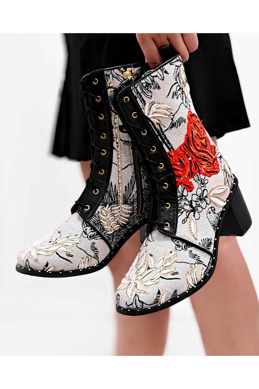 Off-White Embroidered Wild Side Boots