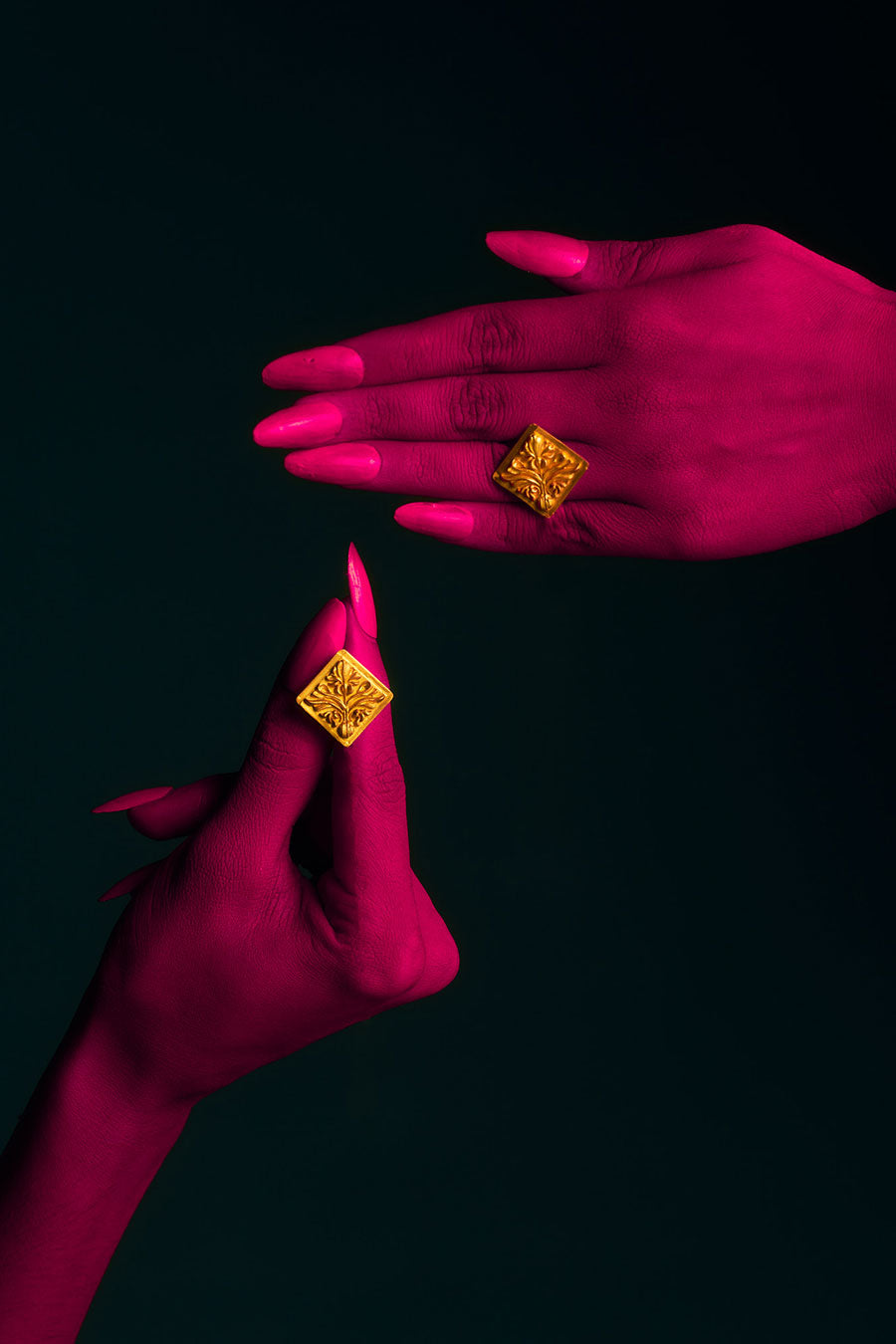 Nalini Gold Plated Studs & Choker Jewellery Set