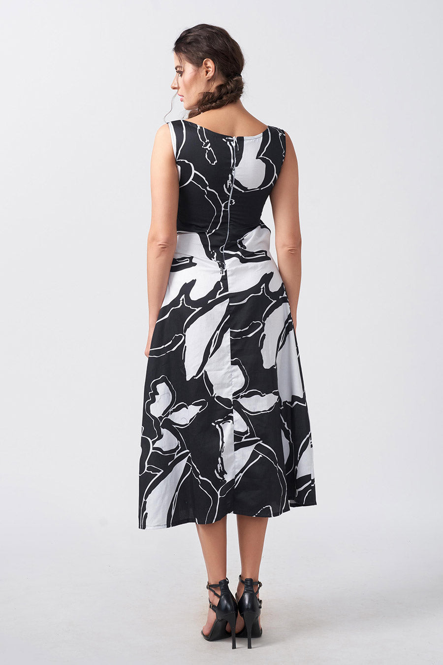Black & White Abstract Printed Cut-Out Midi Dress