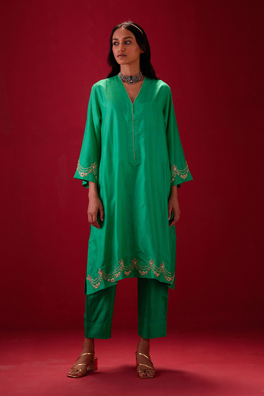Emerald Green Silk Embroidered Kurta & Pant Set