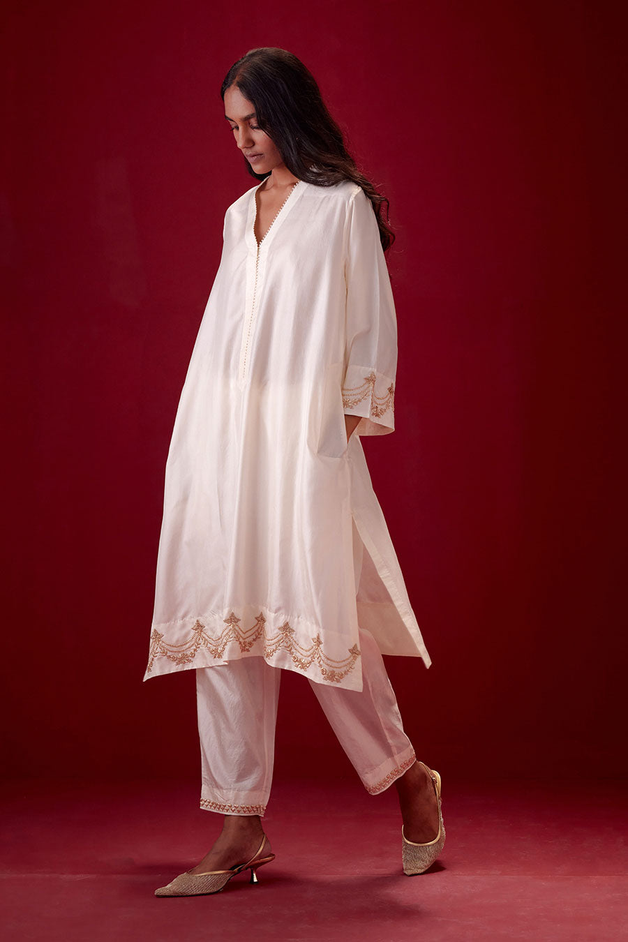 Ivory Silk Embroidered Kurta & Pant Set