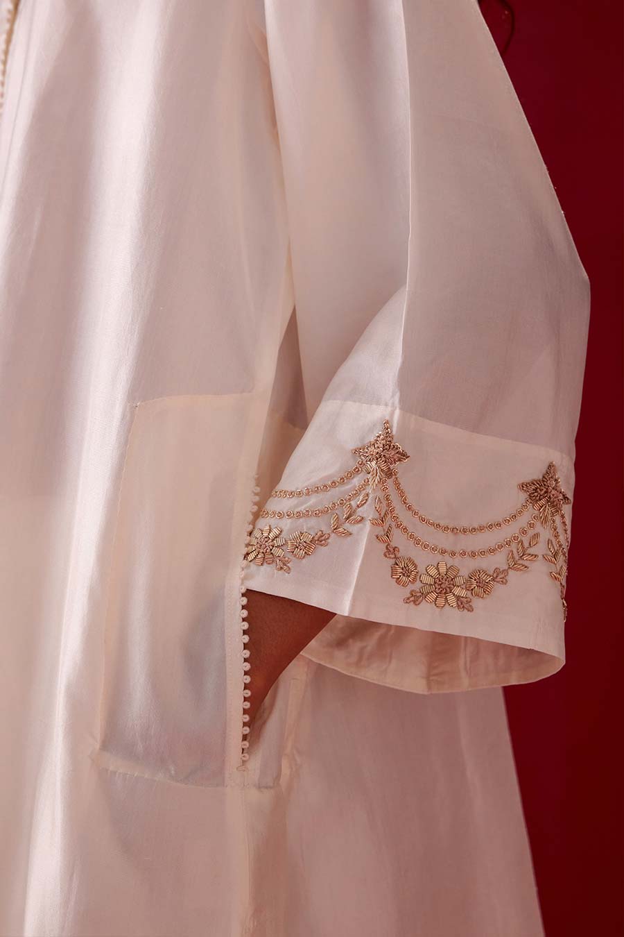 Ivory Silk Embroidered Kurta & Pant Set