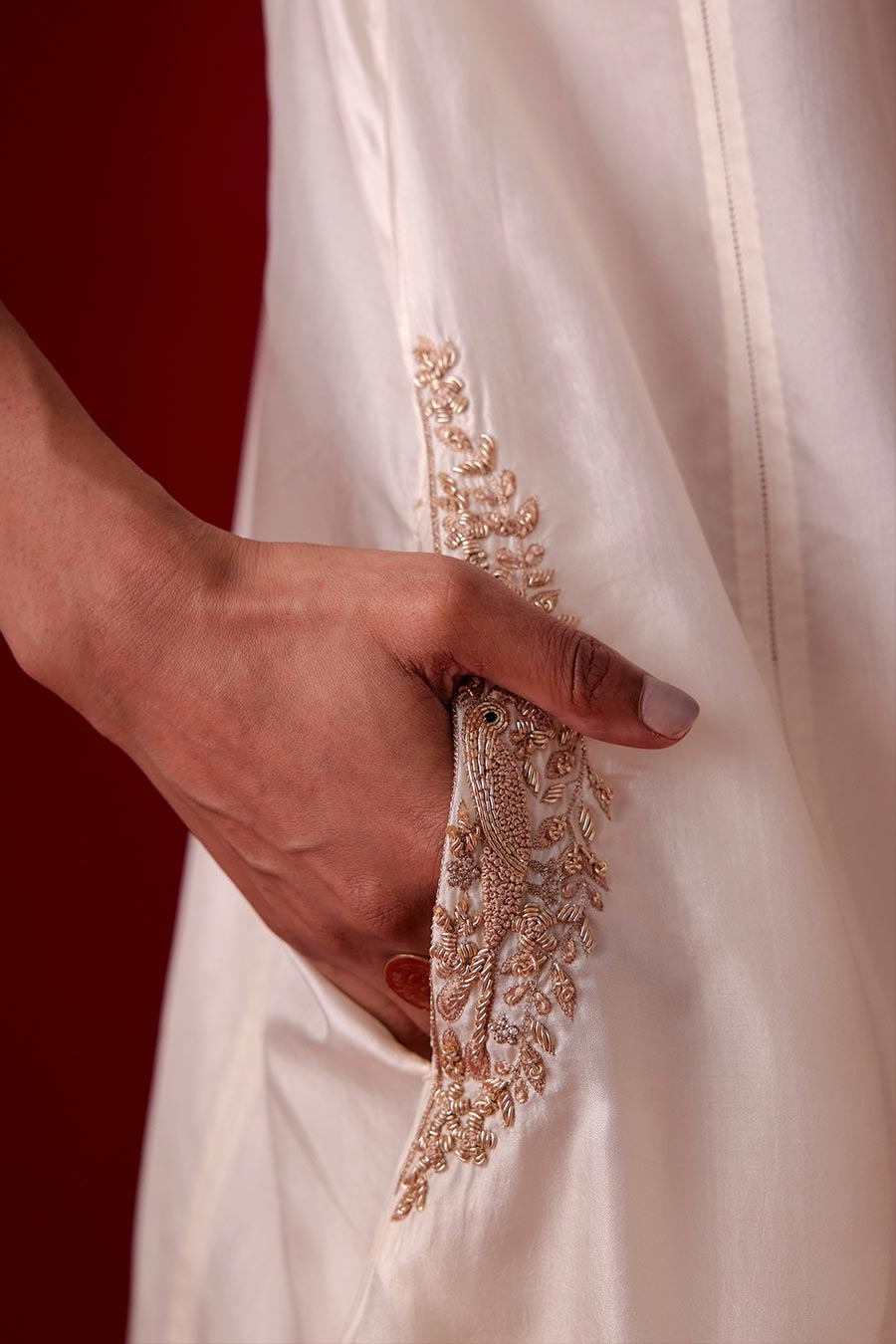 Ivory Silk Embroidered Kurta & Pant Set
