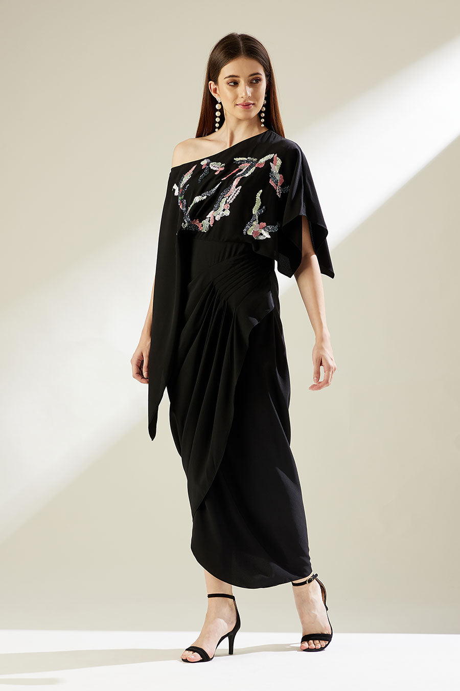 Star Cluster Black One-Shoulder Drape Dress