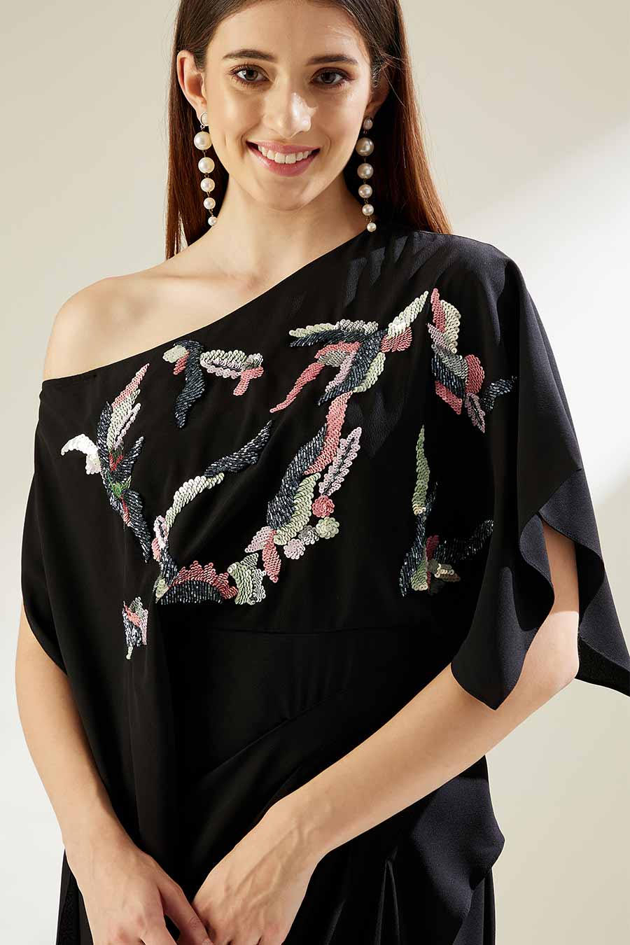 Star Cluster Black One-Shoulder Drape Dress