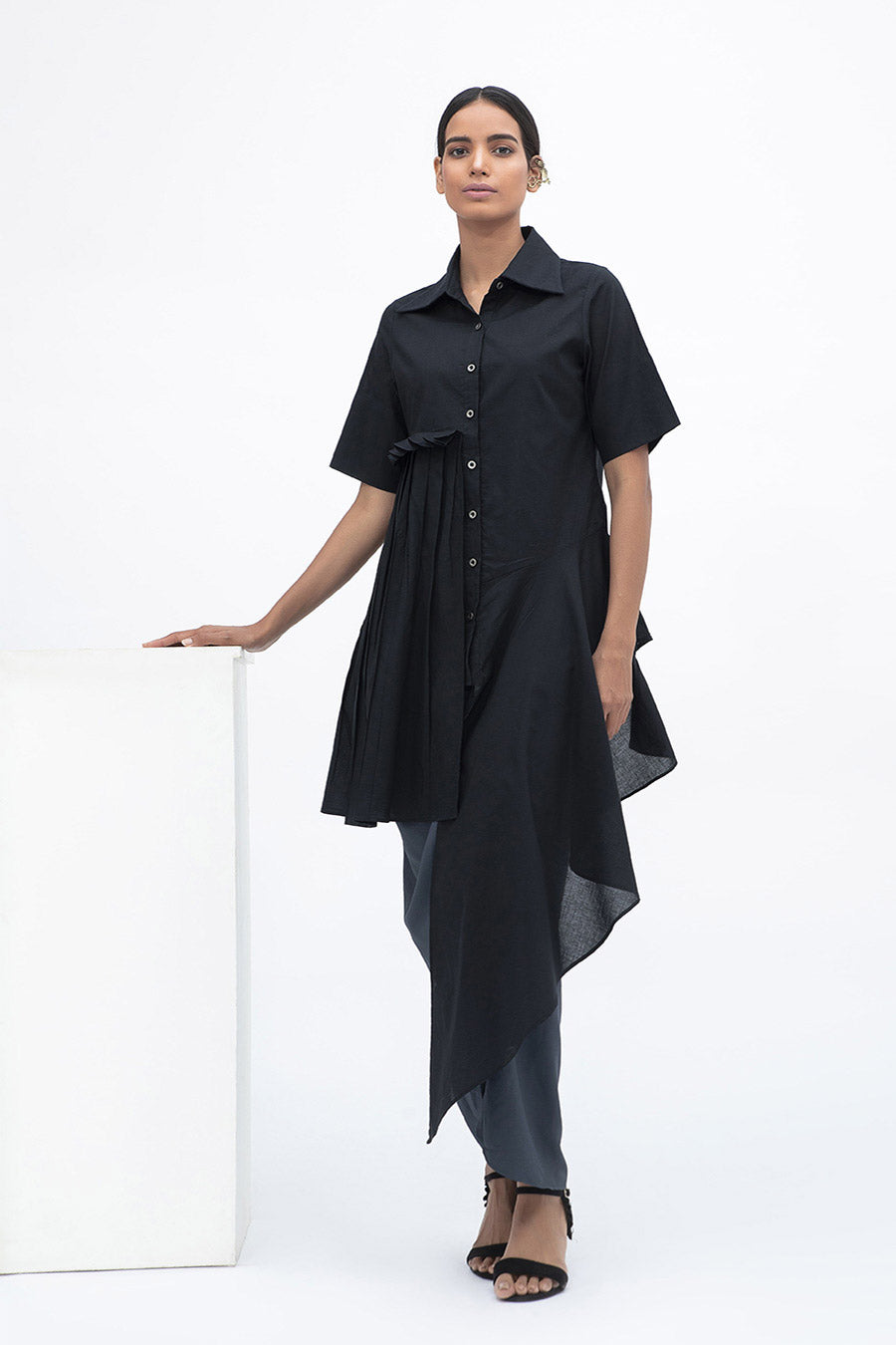 Black Side Gathered Drape Shirt Tunic