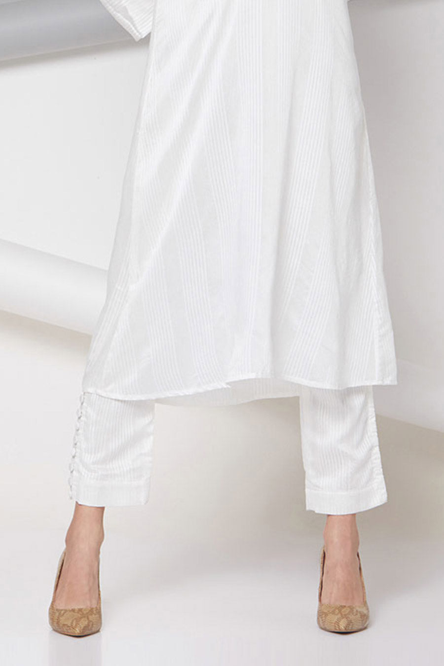 Grace - Off-White Striped Straight Pant