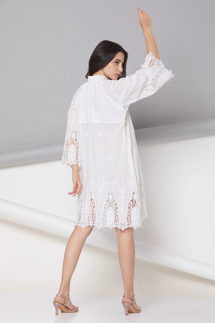 Mabel - Off-White Applique Shirt Dress