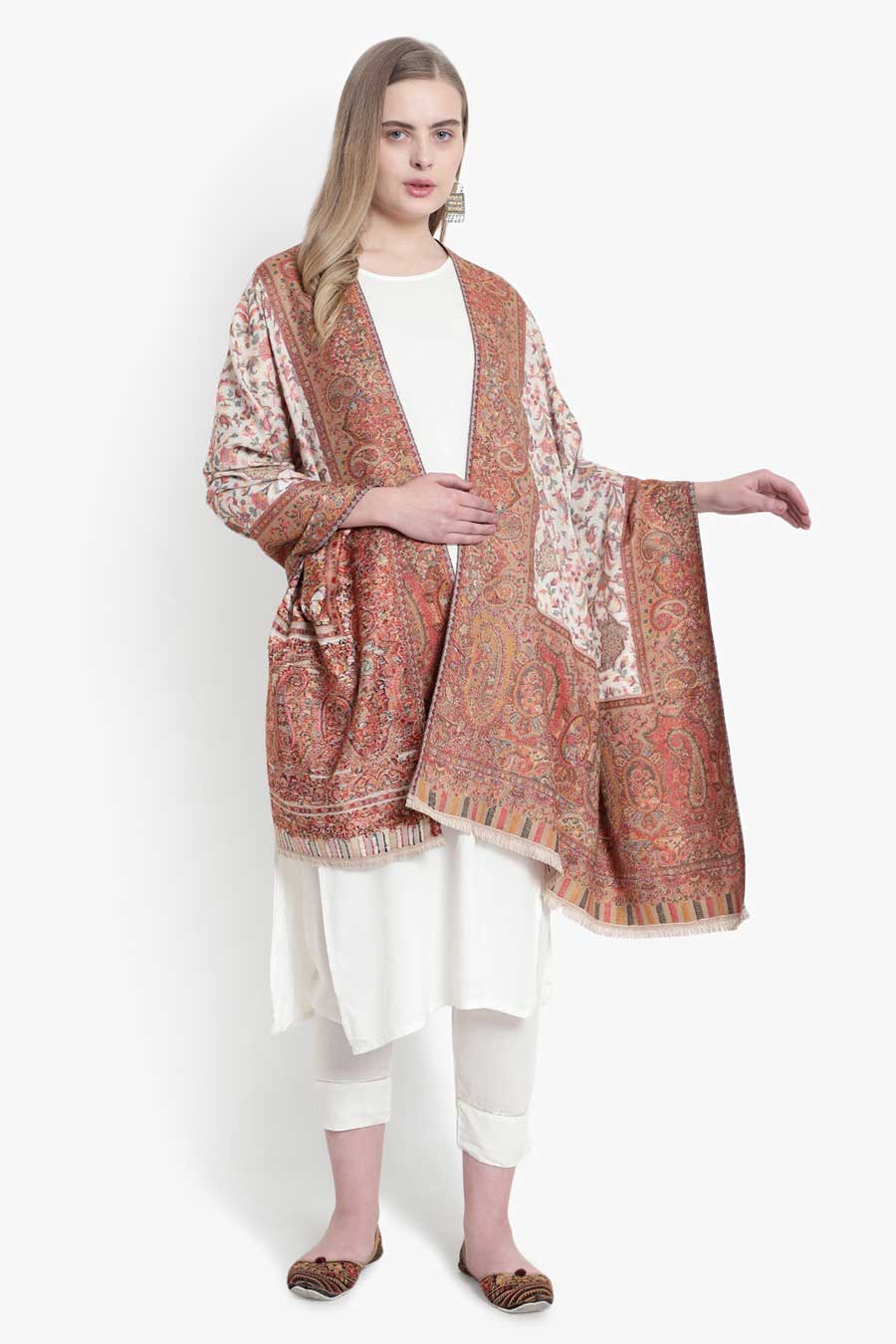 Shop Beige Paisley Kaani Kashmiri Stole by MIZASH at House of