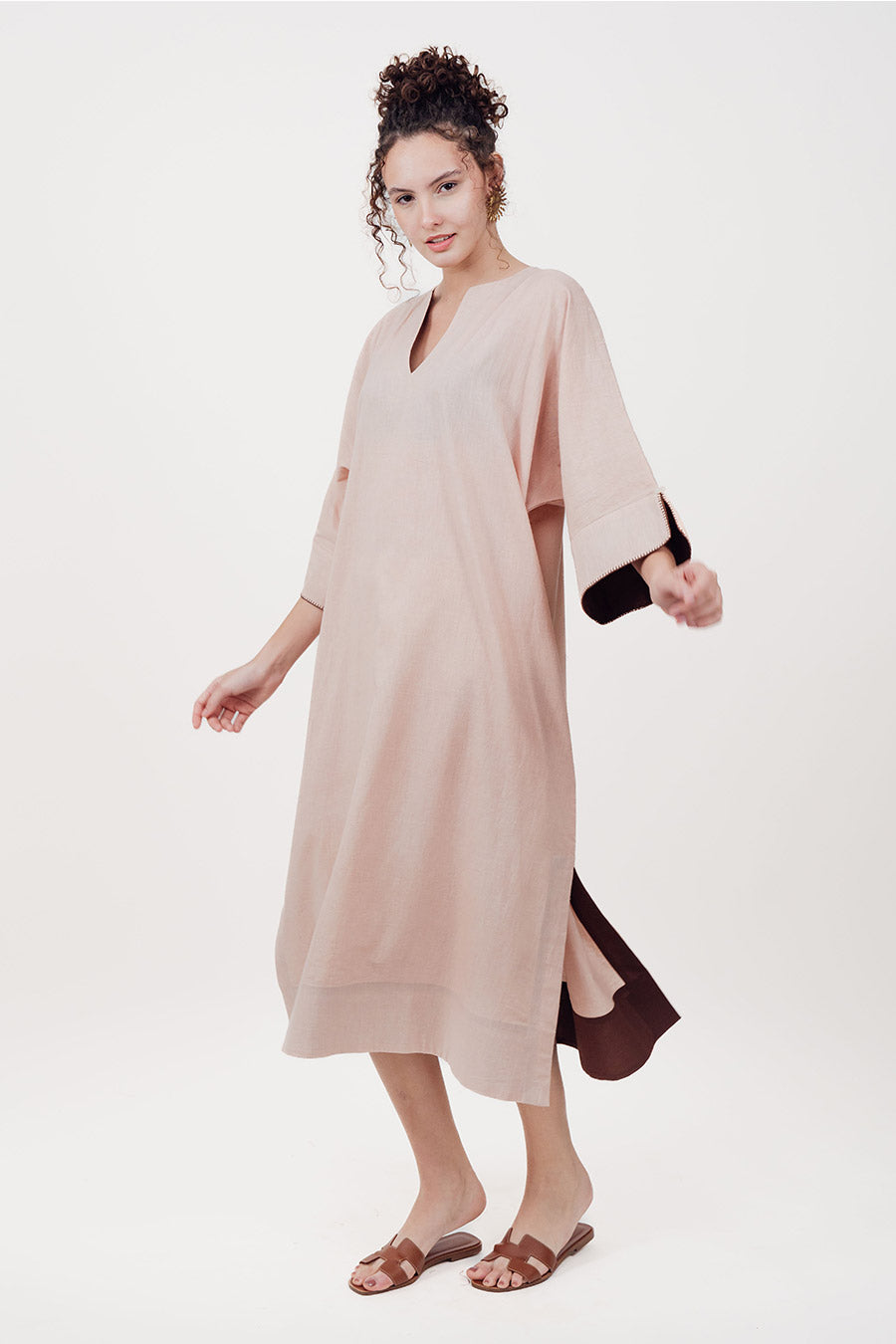 Pravaah Champagne Cotton Linen Kaftan