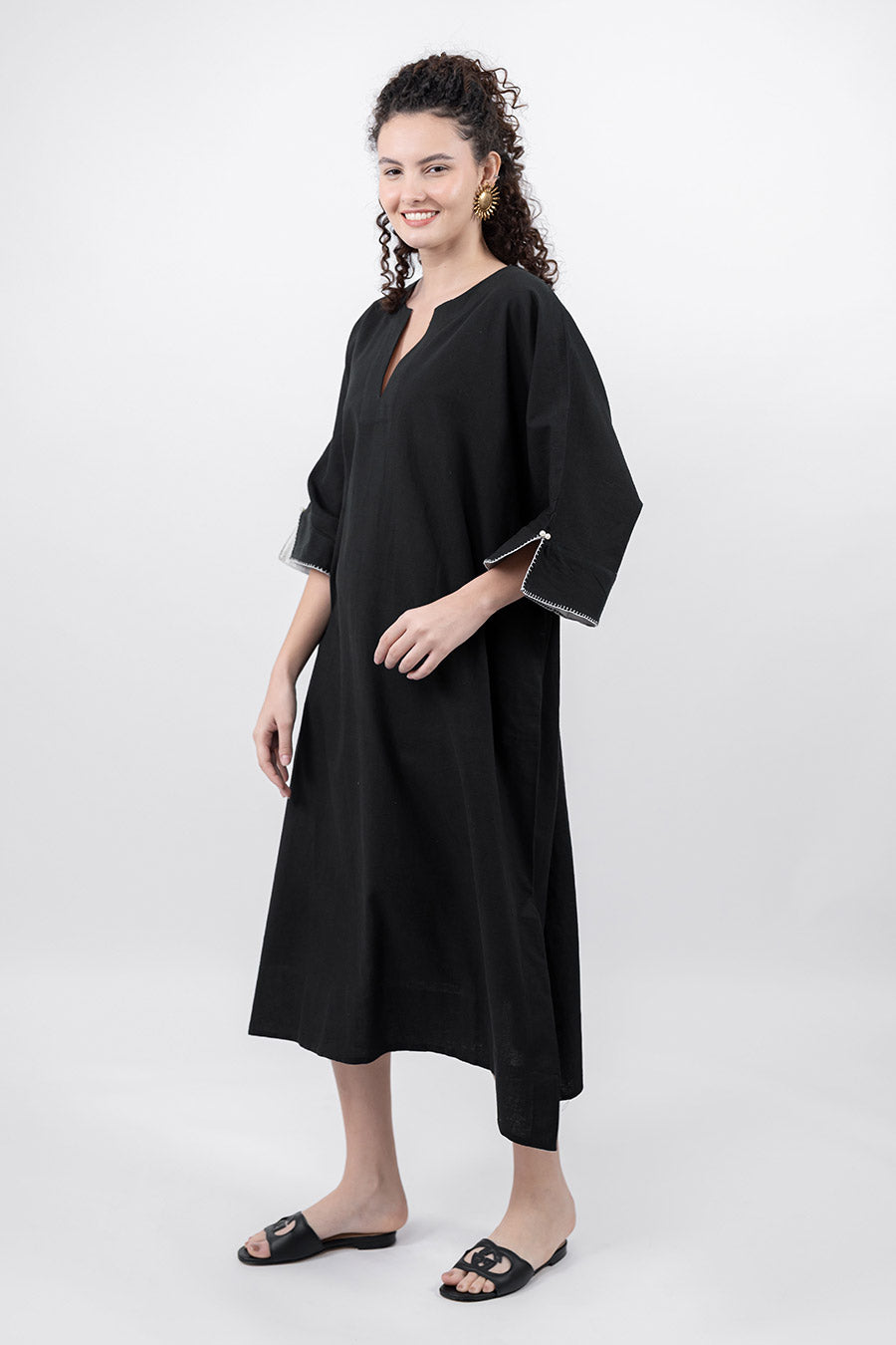 Pravaah Black Cotton Linen Kaftan