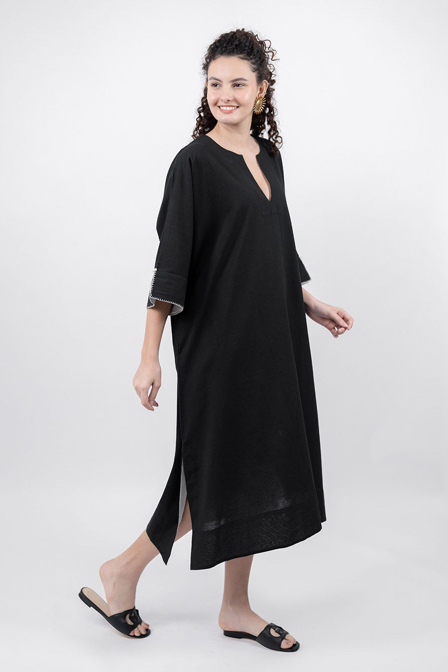 Pravaah Black Cotton Linen Kaftan