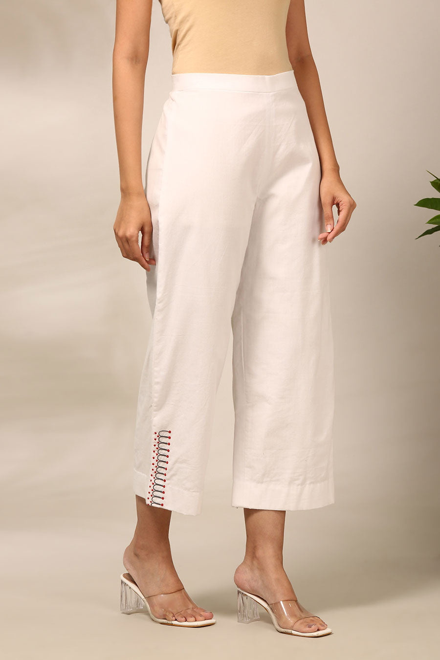 White Hand-Stitch Detailed Pant