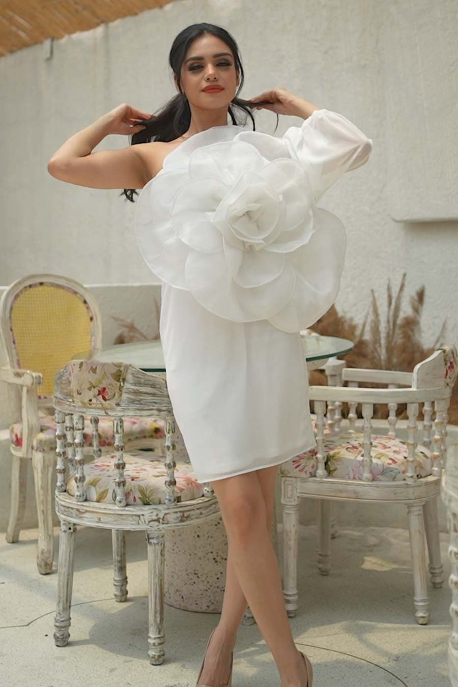 White One-shoulder Grand Floral Mini Dress