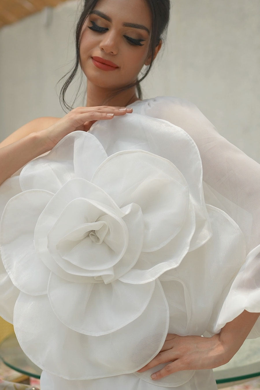 White One-shoulder Grand Floral Mini Dress