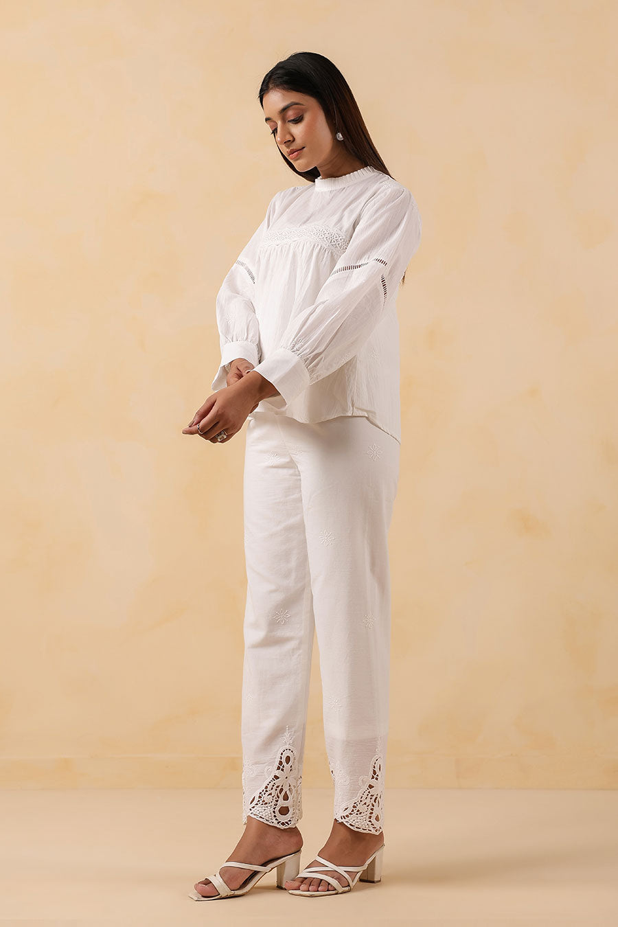White Cotton Embroidered Pant