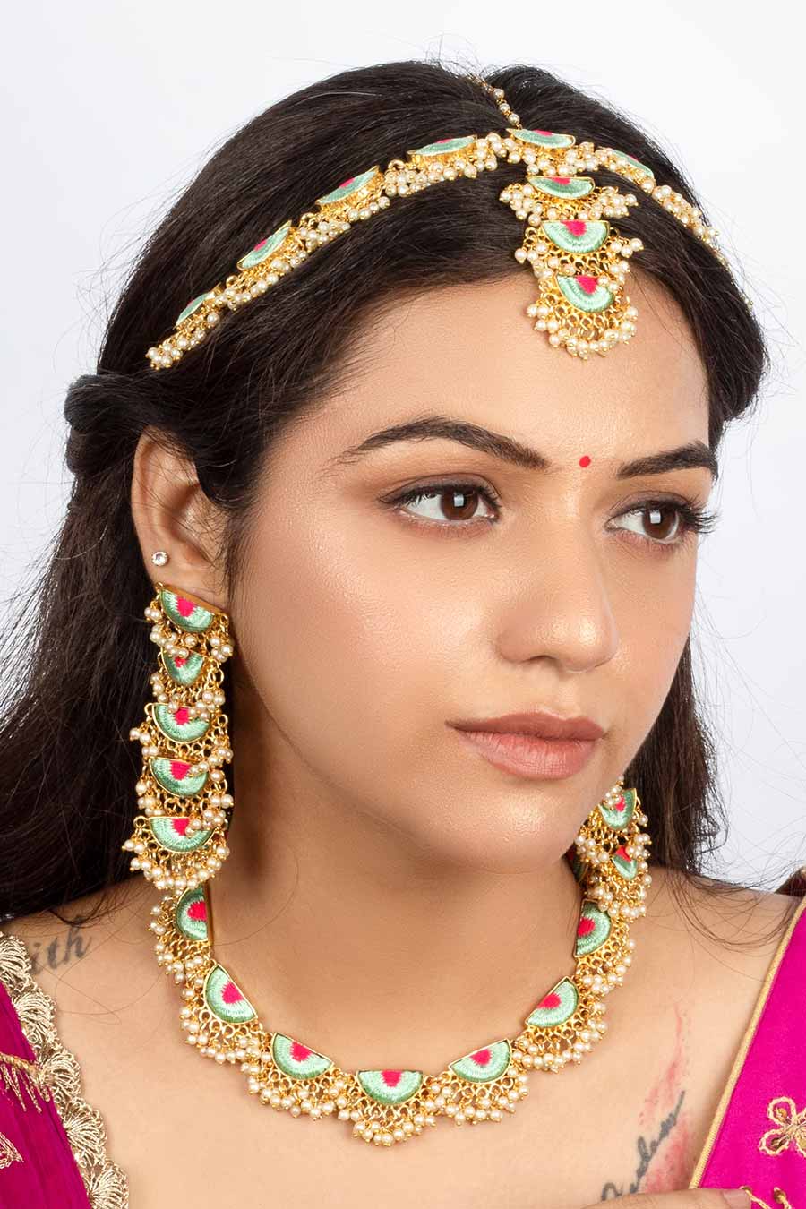 Mint Petal & Lotus Pink Embroidered Necklace Set