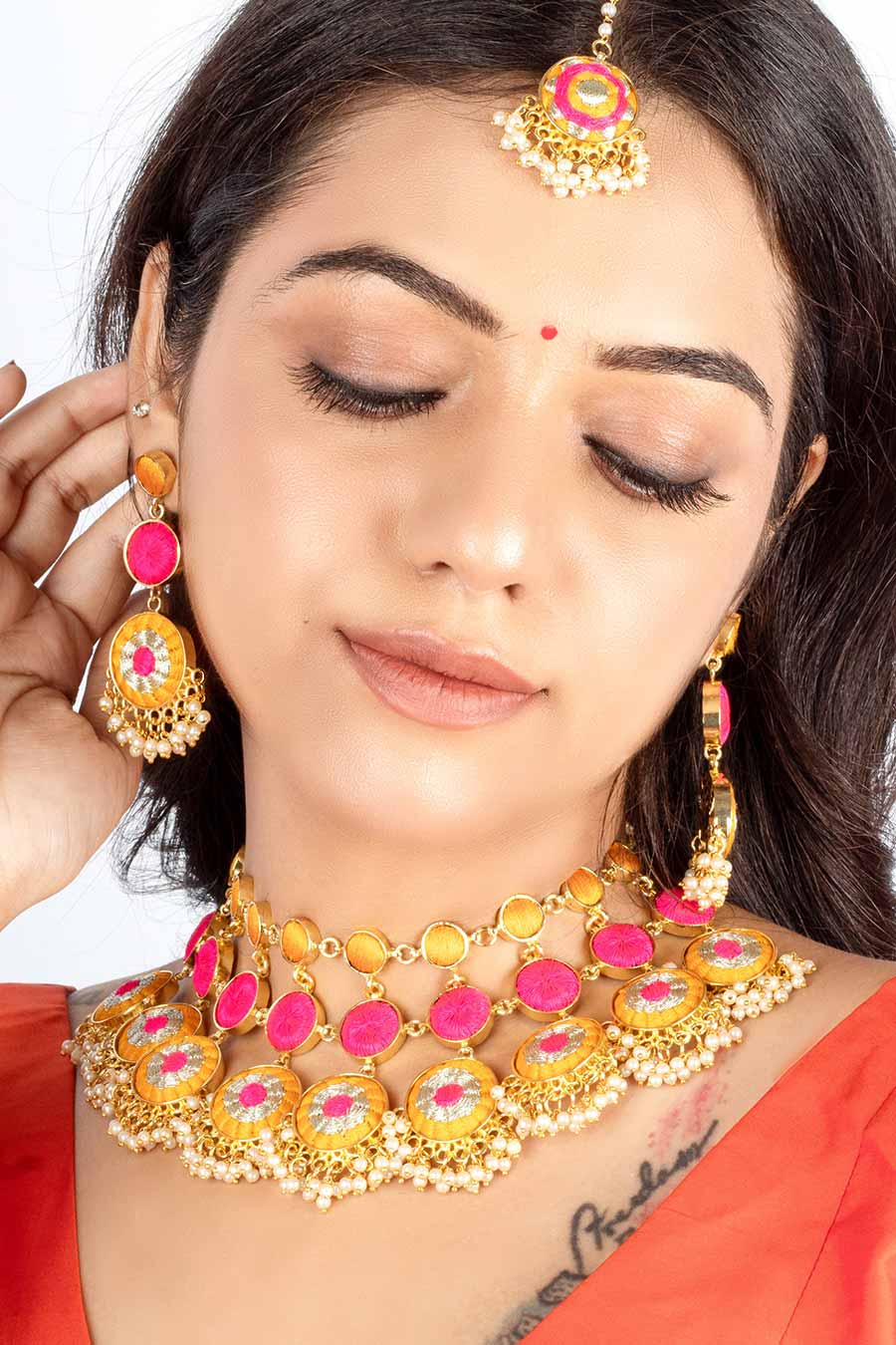 Mustard Bloom Thread Embroidered Necklace Set