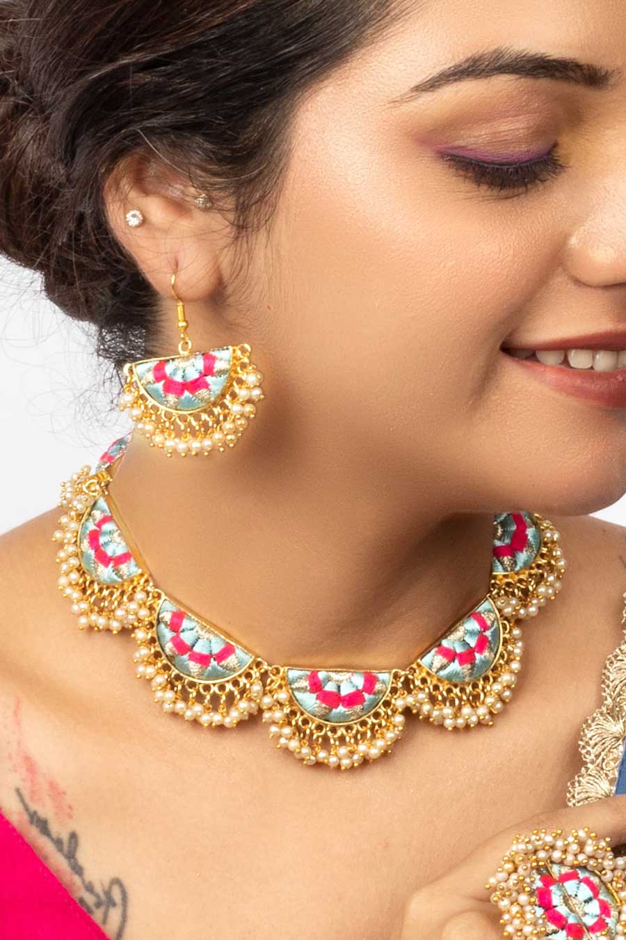 Serenity Bloom Necklace Set