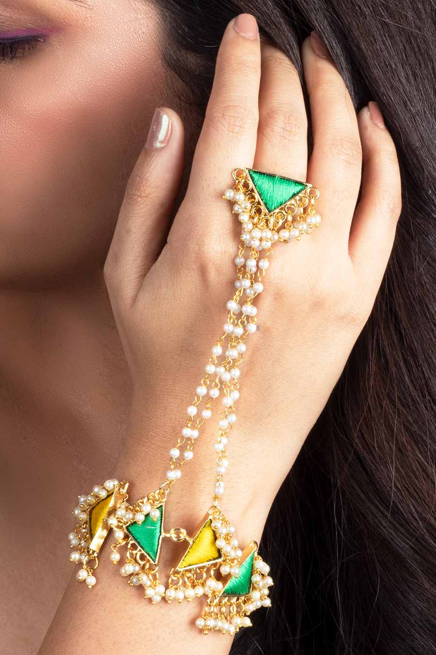 Lemon Charm Haathphool