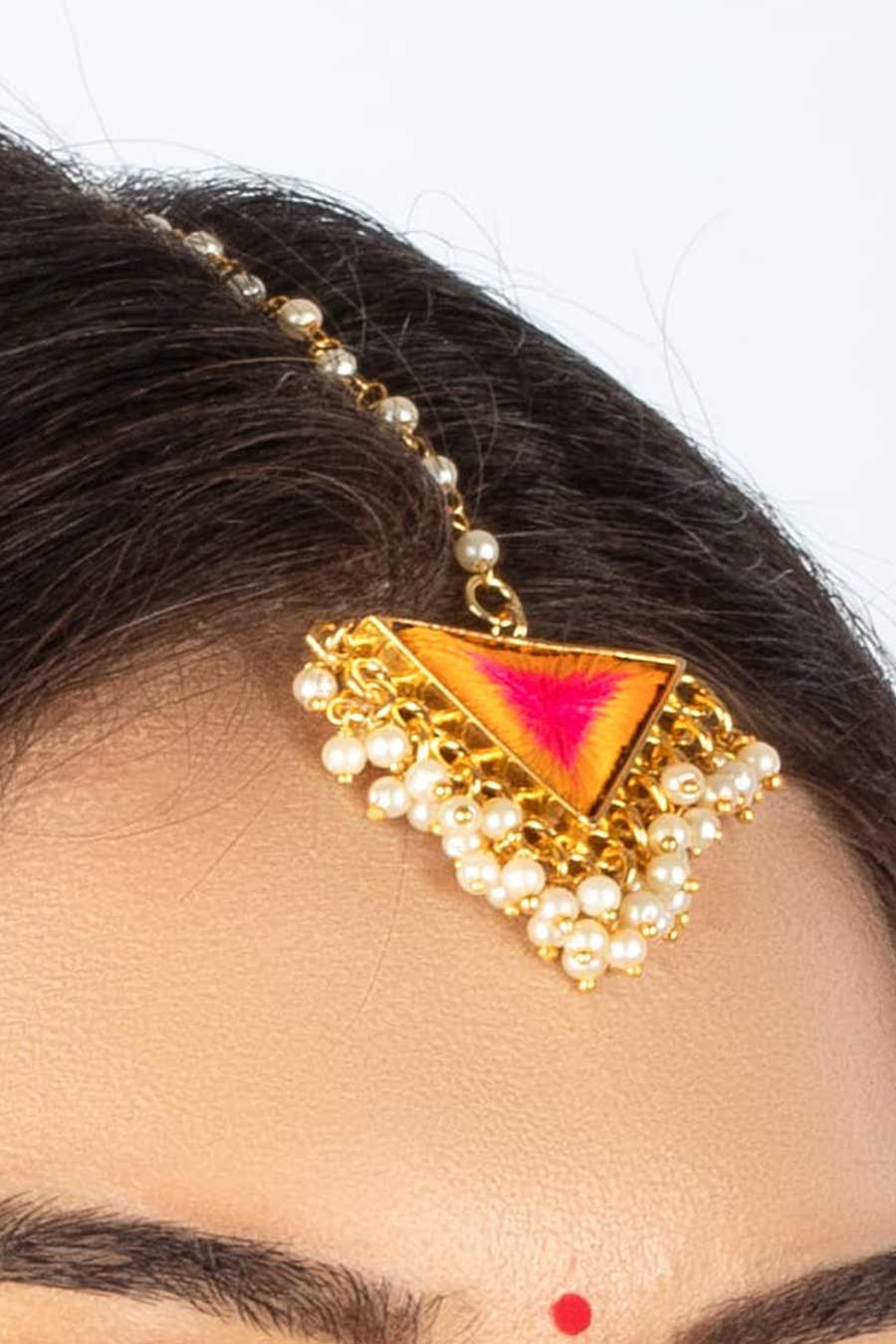 Golden Petal Maang Teeka