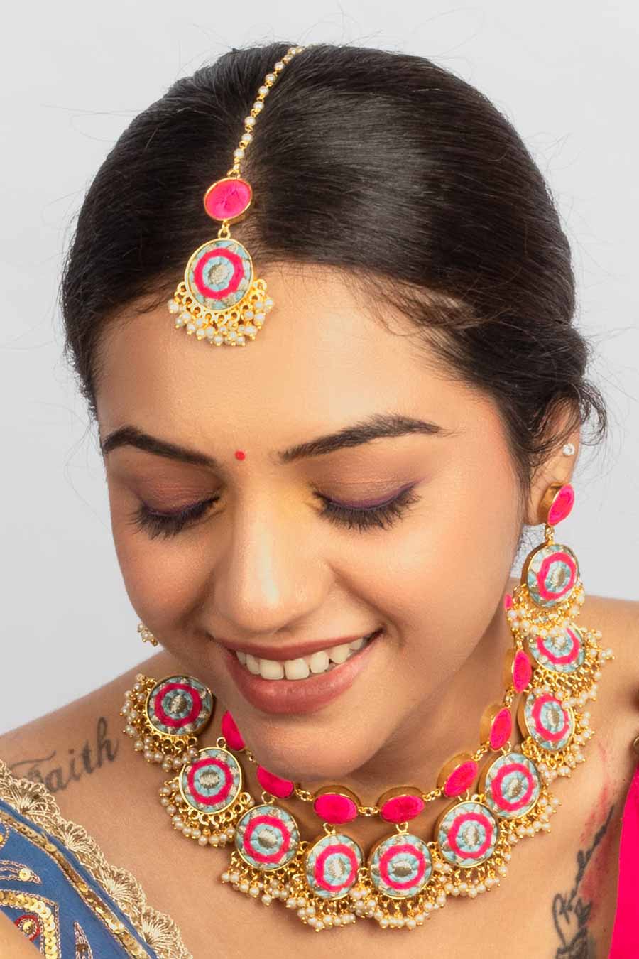 Sky Rose Maang Teeka