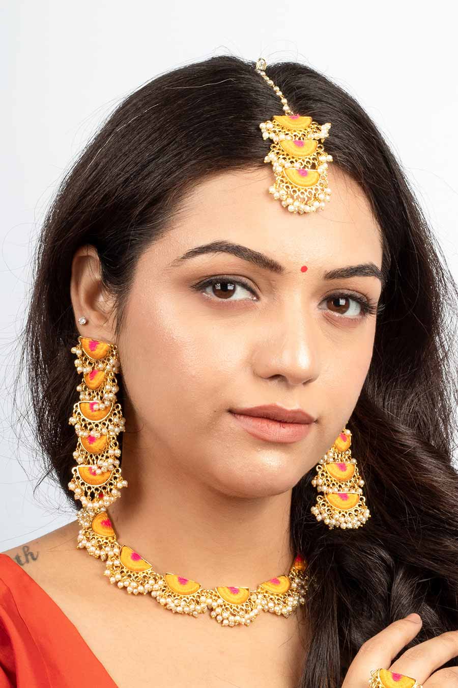 Blush & Gold Maang Teeka