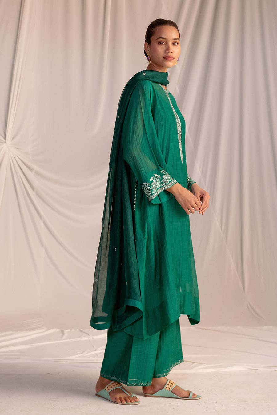 Green Embroidered Kurta & Pant Set