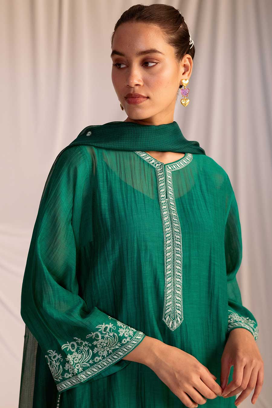 Green Embroidered Kurta & Pant Set