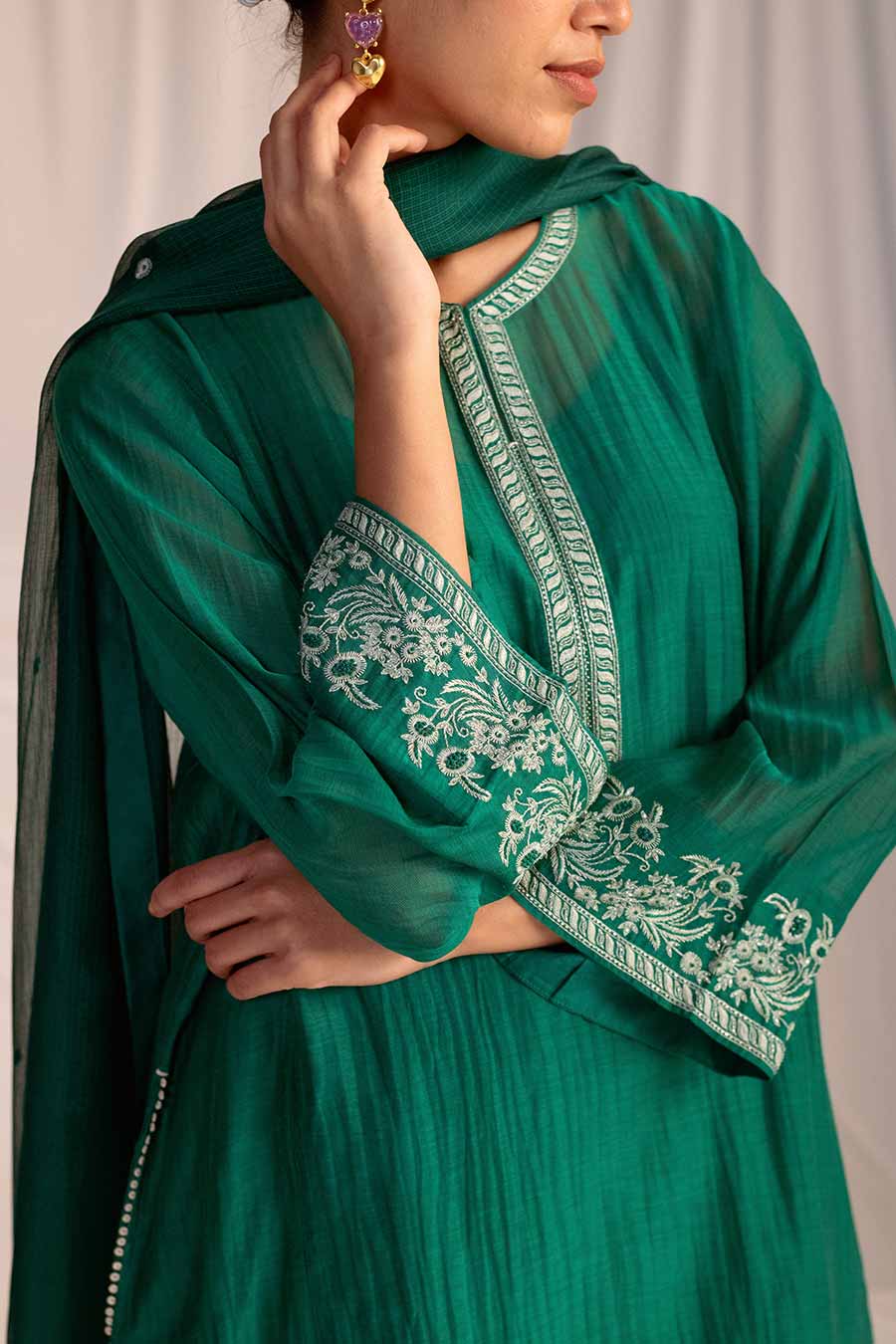 Green Embroidered Kurta & Pant Set