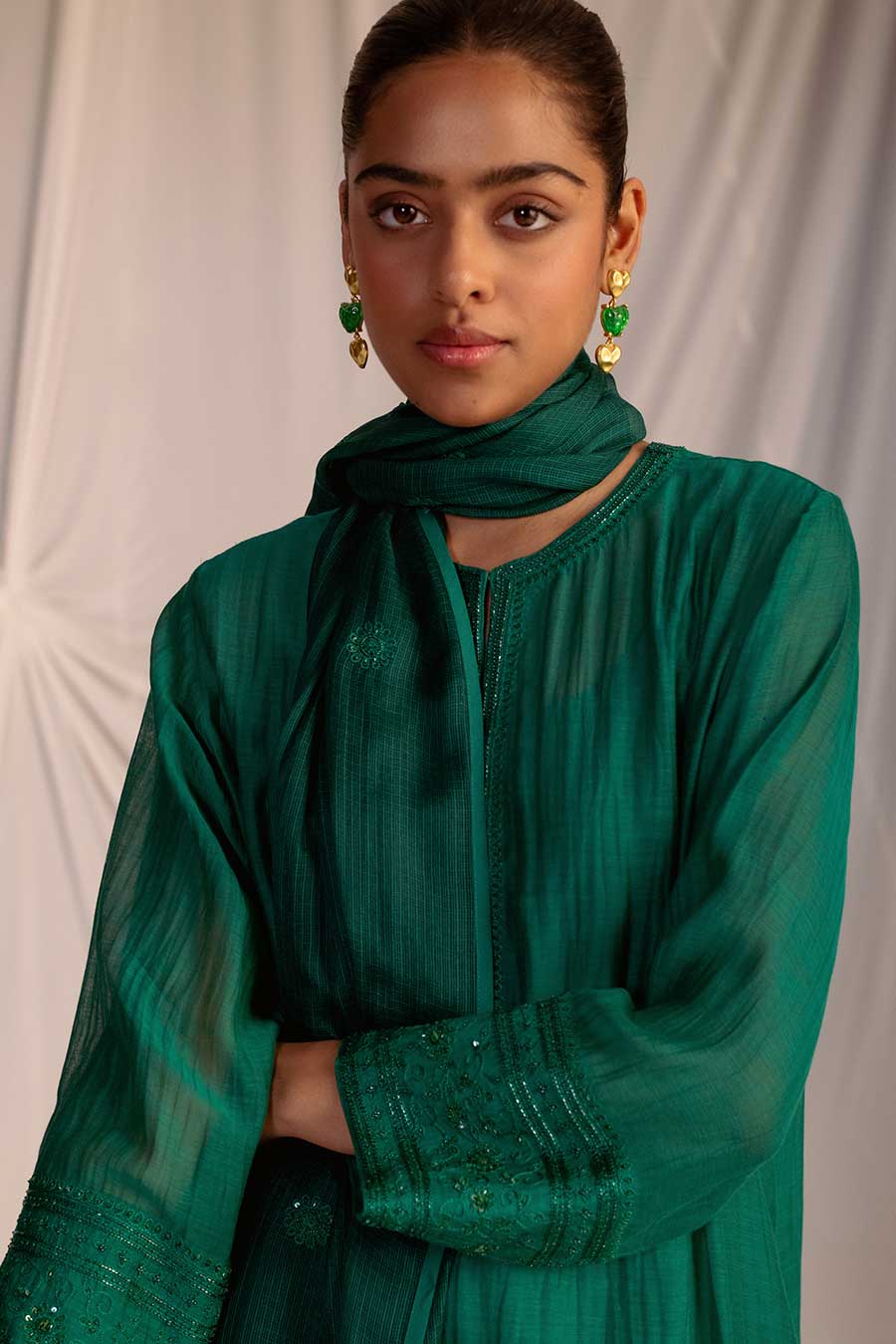 Green Embroidered Kurta & Pant Set