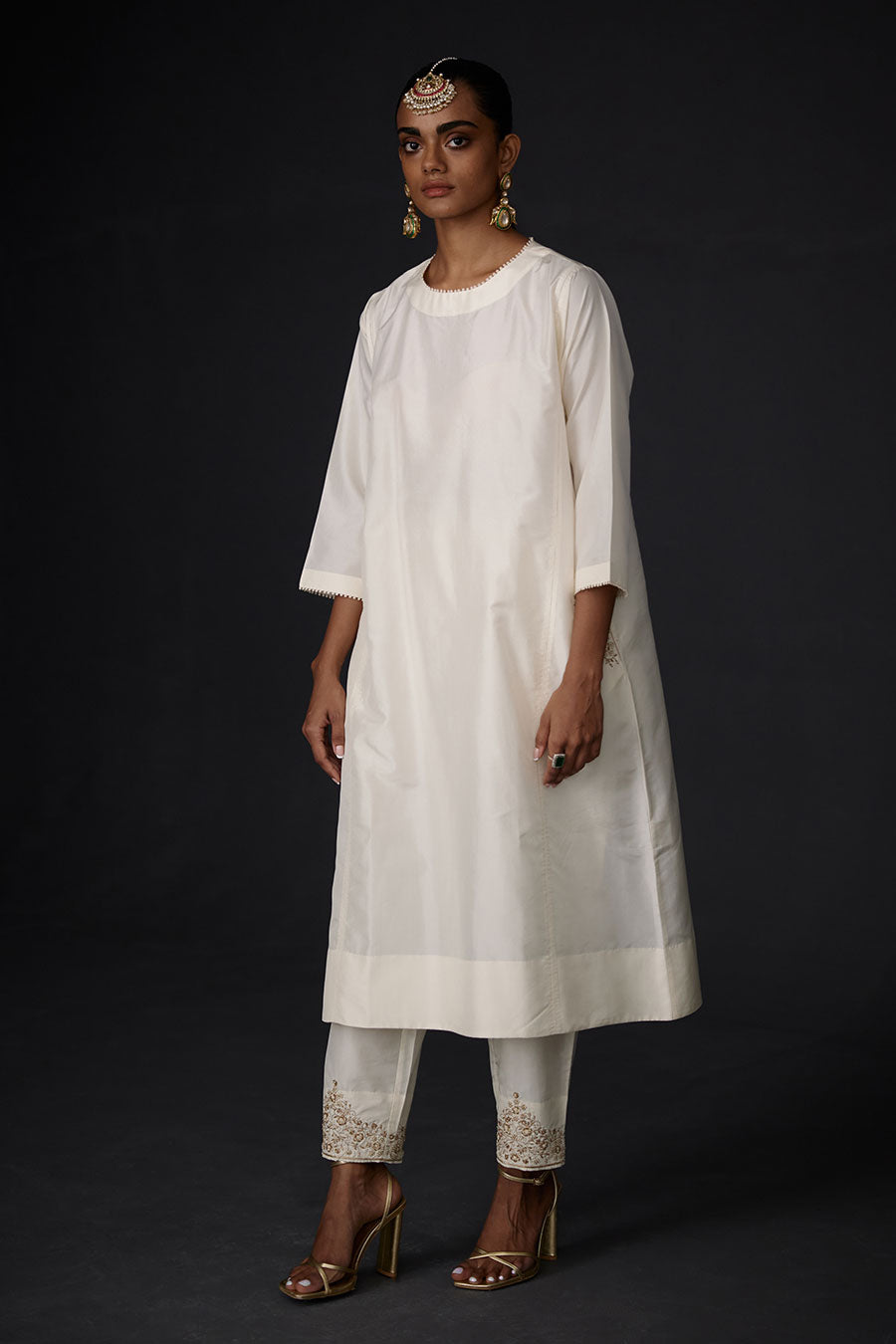 Ivory Embroidered Pocket Kurta & Pant Set