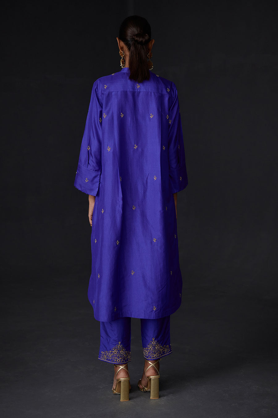 Persian Blue Embroidered Kurta & Pant Set