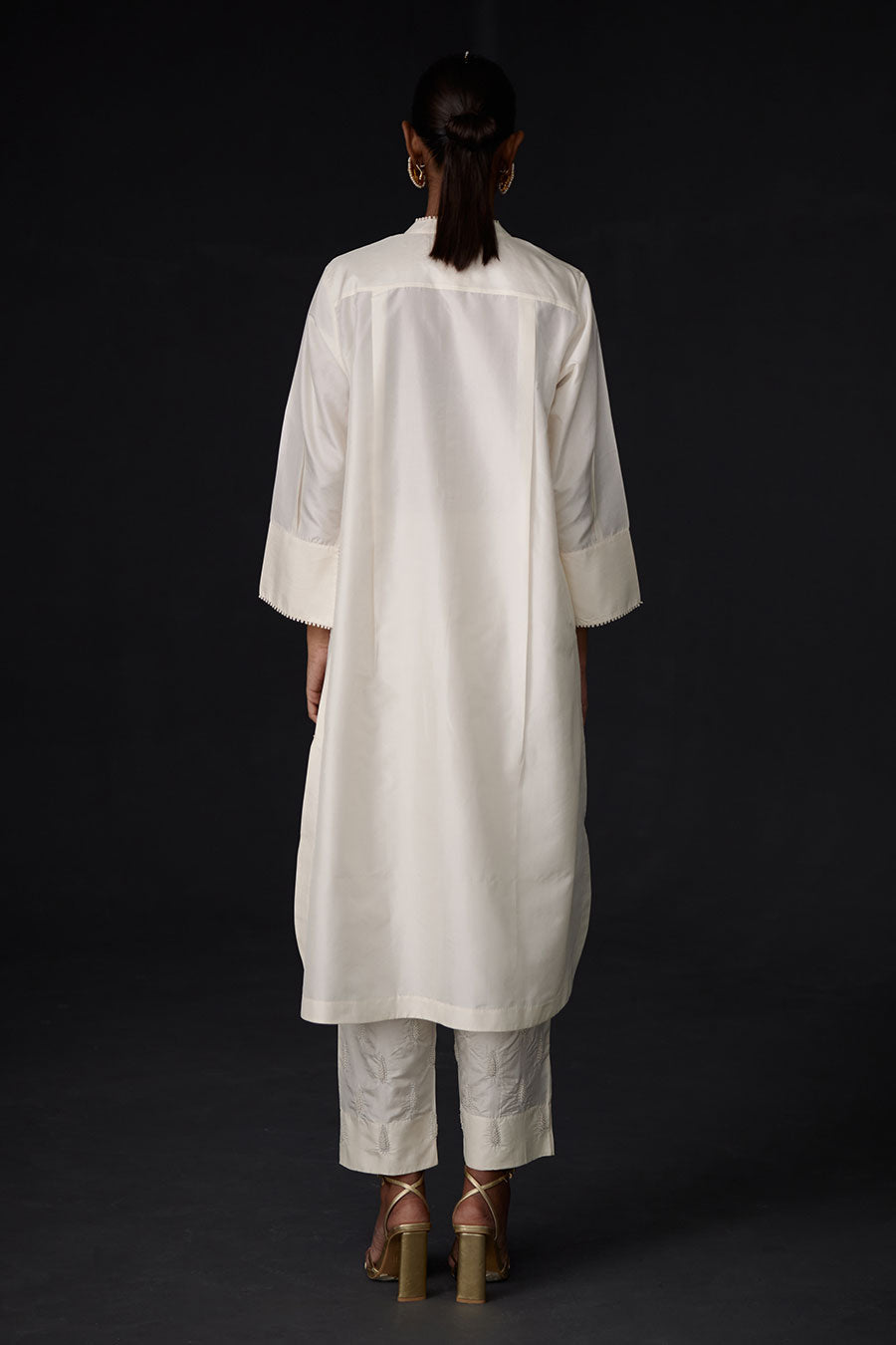 Ivory Kurta & Embroidered Pant Set