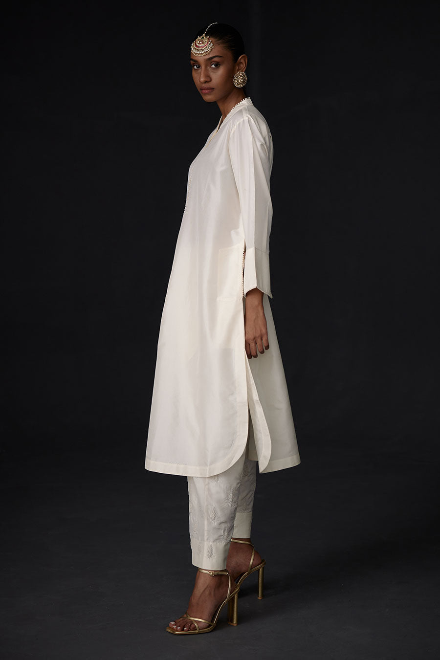 Ivory Kurta & Embroidered Pant Set