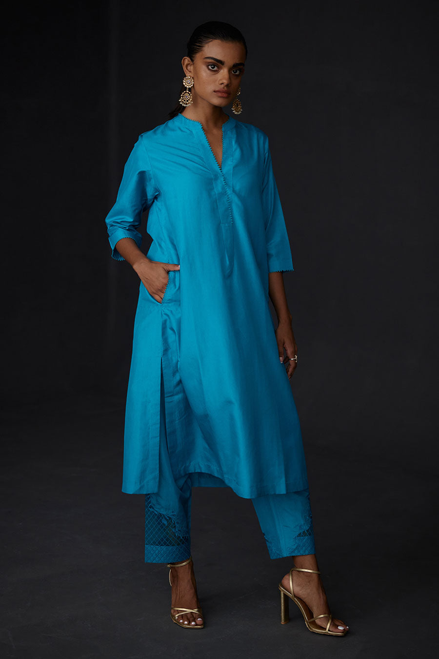 Turquoise Blue Kurta & Embroidered Pant Set