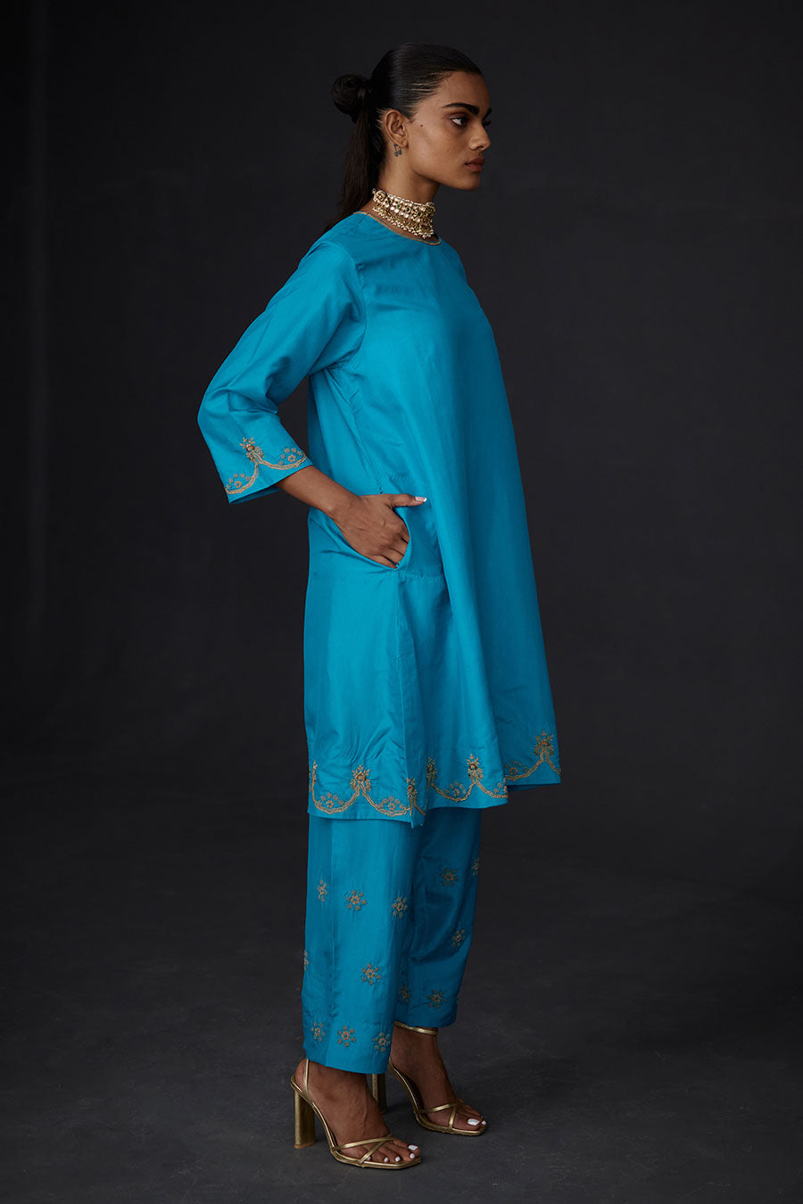 Turquoise Blue Embroidered Kurta & Pant Set