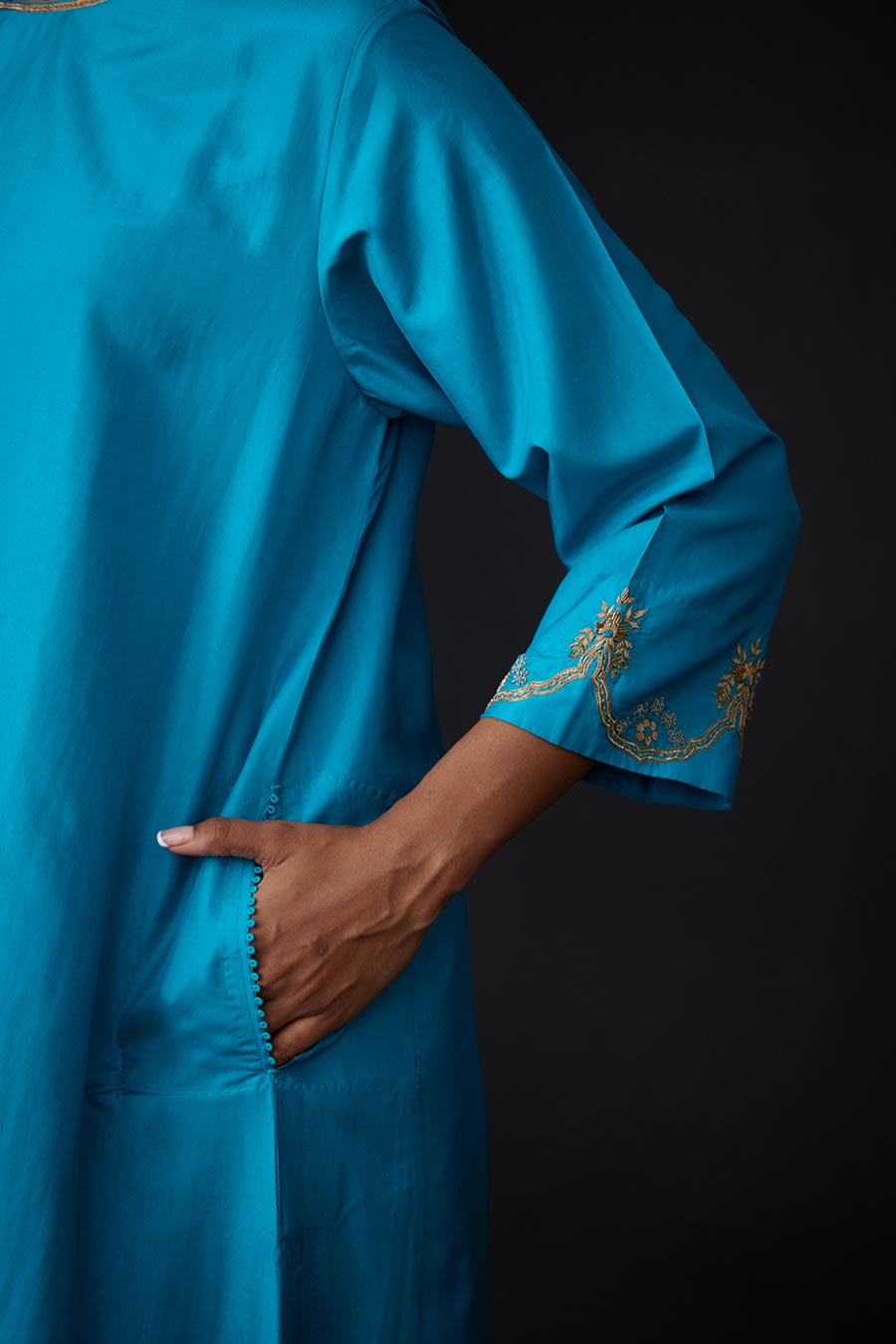 Turquoise Blue Embroidered Kurta & Pant Set