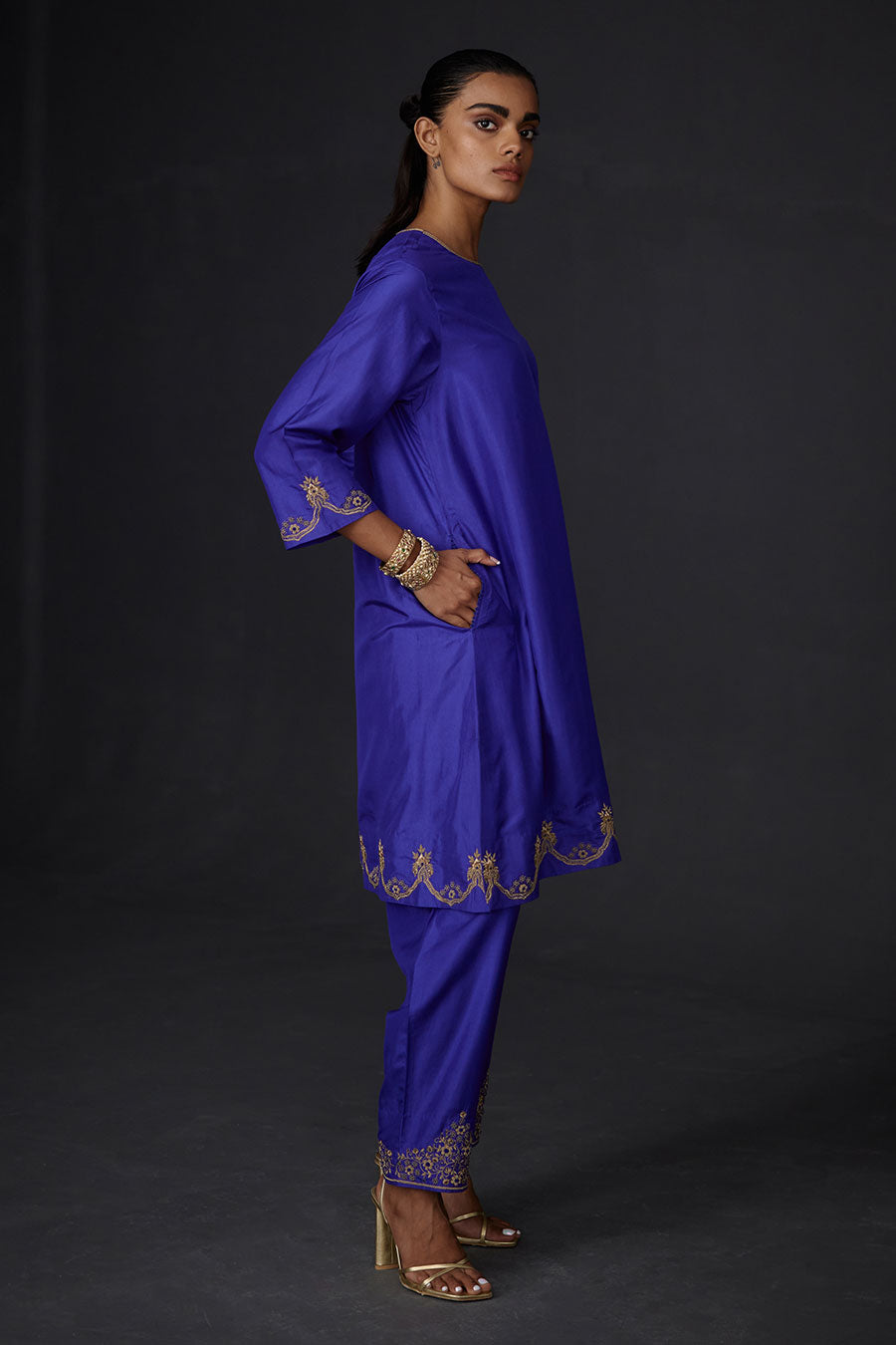 Persian Blue Embroidered Kurta & Pant Set