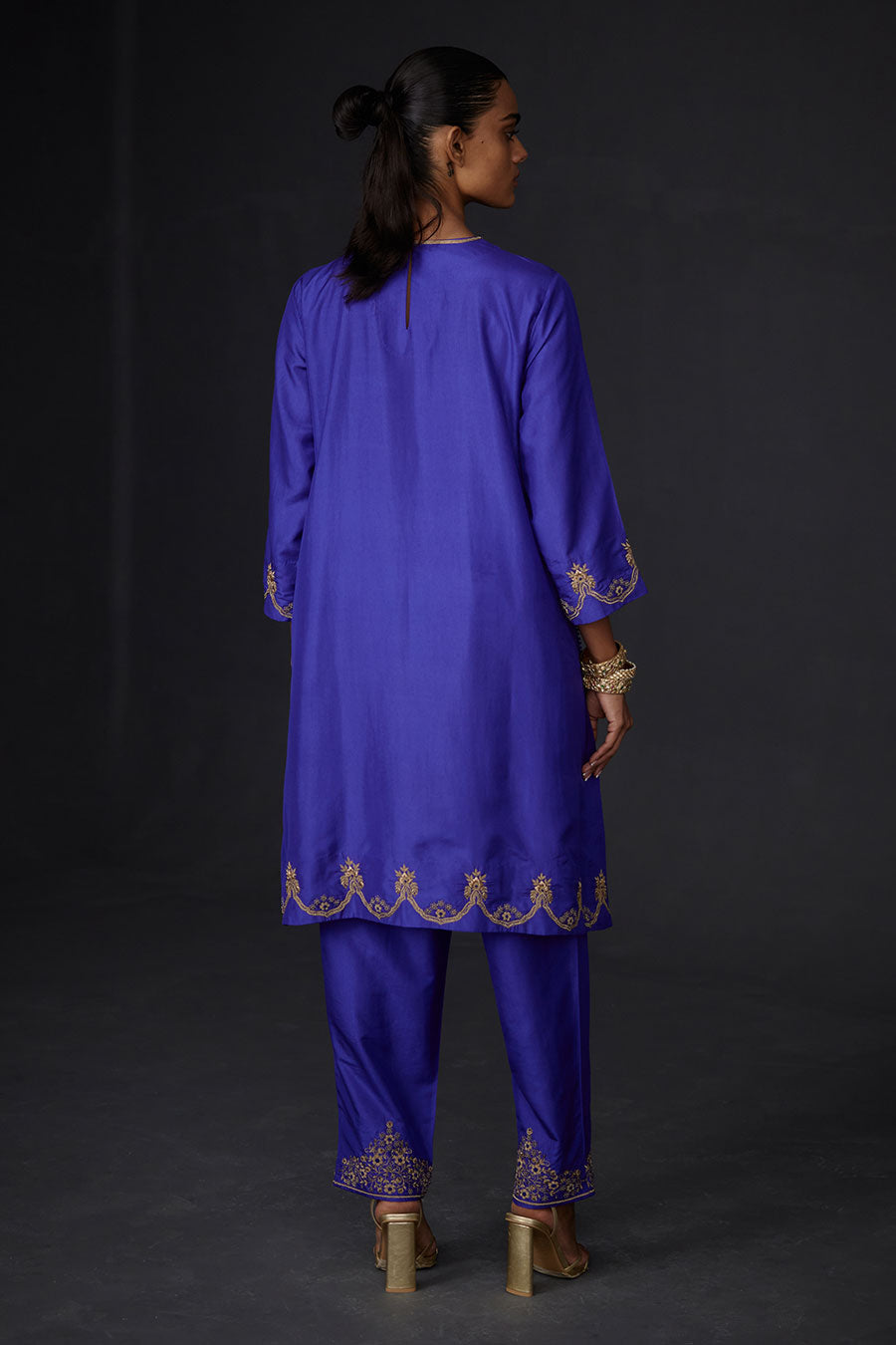 Persian Blue Embroidered Kurta & Pant Set