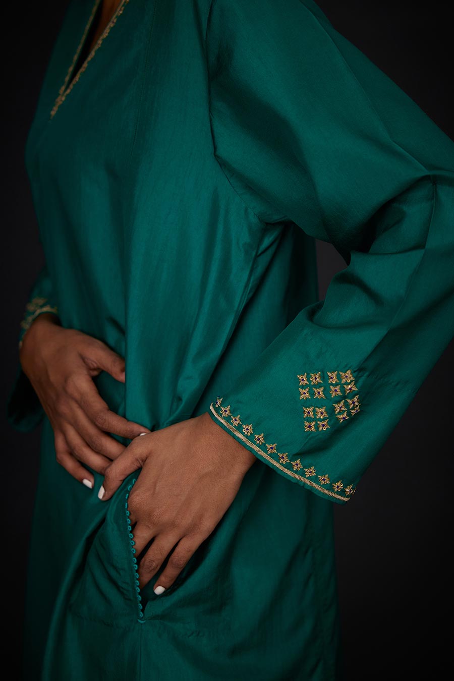 Green Embroidered Panelled Kurta & Pant Set